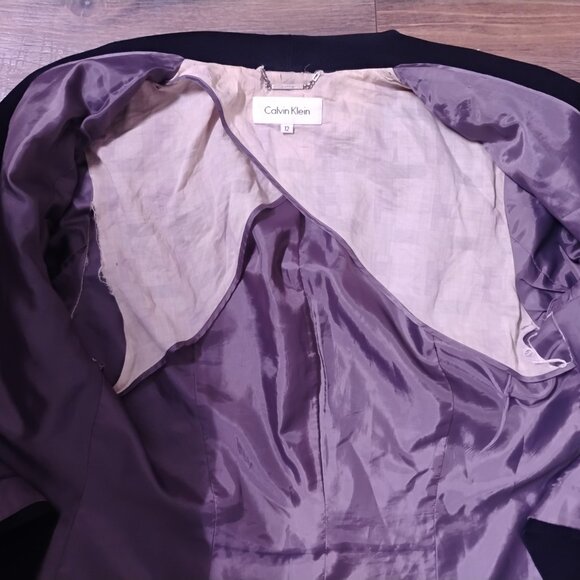Calvin Klein Black Blazer – Women’s Size 12 – Silver Square Buttons – Lining Tea - Picture 9 of 11